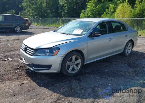 2014 Volkswagen Passat S from USA, damaged, VIN 1VWAS7A31EC050490